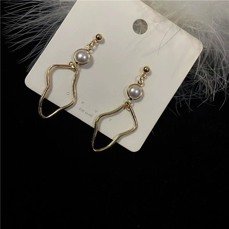 Frosty wind handmade abstract design Japanese style ear clip (Shipping not included)