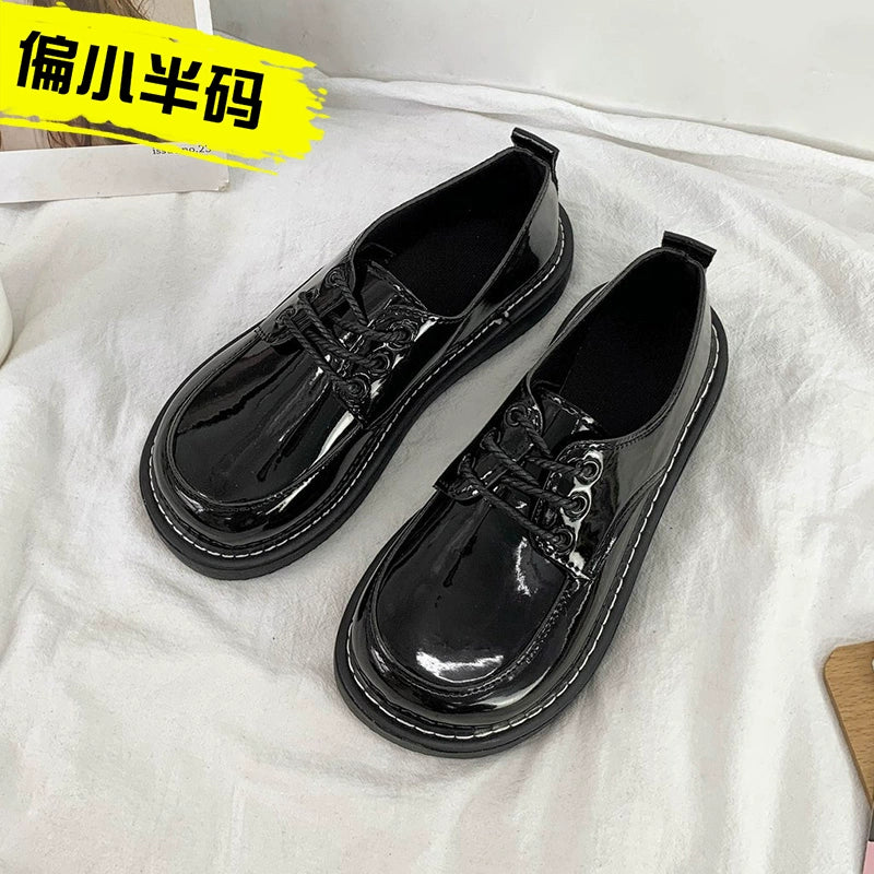 Japanese Round toe small leather shoes (Shipping not included)