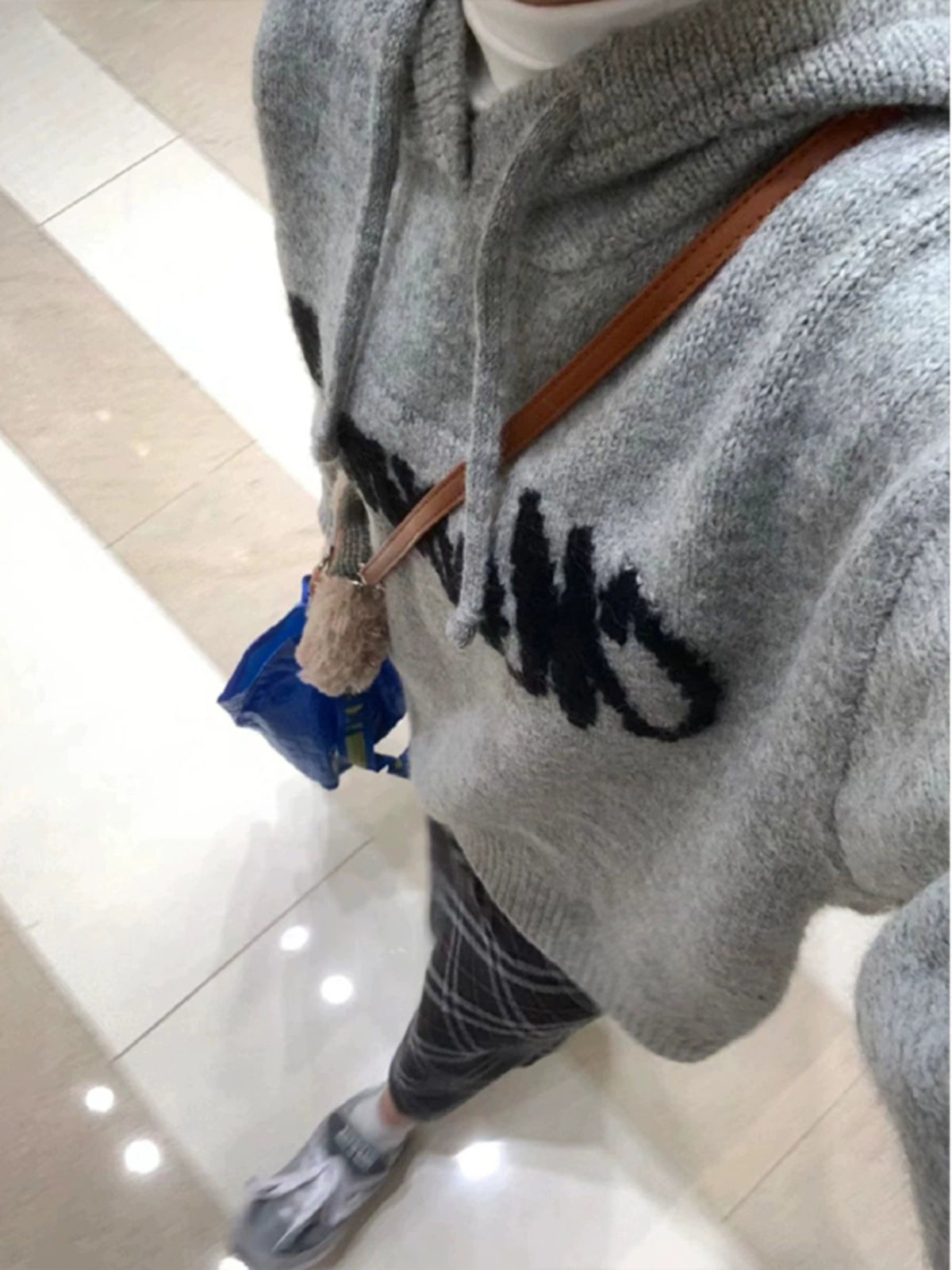 Grey-hooded cardigan (Shipping not included)